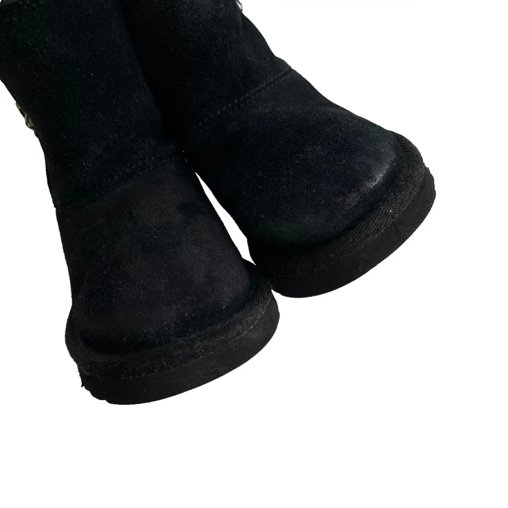 Ugg Florence Black Zipper Winter Snow Boots Baby Girl size 6